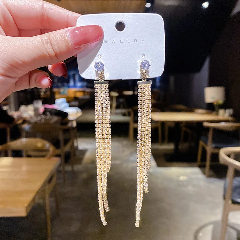 Green Crystal Golden Leaves Earrings for Women Individuality Daily Accessories Valentines Day Anniversary Birthday Jewelry Gifts