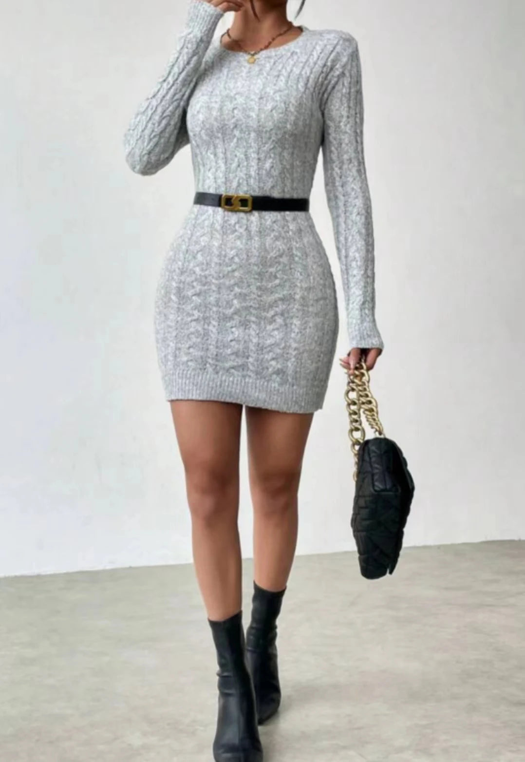 Spice Girl niche temperament slim knit crew neck dress Women's new autumn and winter slim base with short skirt