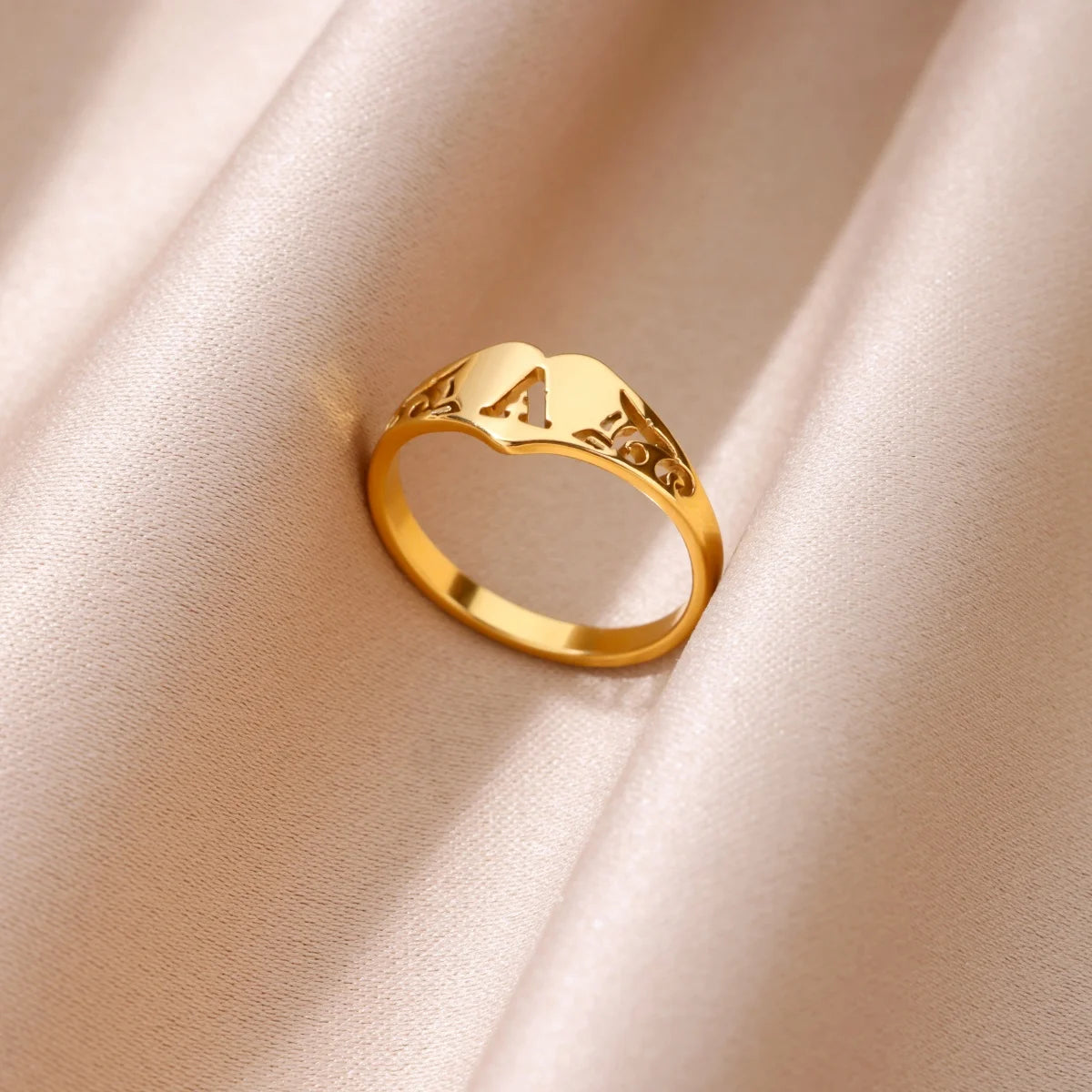Fashion Hollow Initial Letter Heart Rings For Women Gold Color Stainless Steel A-Z Letter Ring Aesthetic Wedding Jewelry Gift