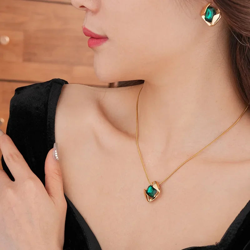DREJEW Green Fashion Wedding Jewelry Set Wholesale Square Earring Retro Light Luxury Temperament Collarbone Chain Necklace