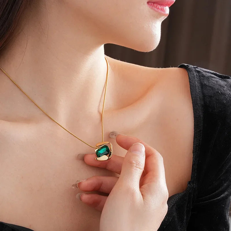 DREJEW Green Fashion Wedding Jewelry Set Wholesale Square Earring Retro Light Luxury Temperament Collarbone Chain Necklace