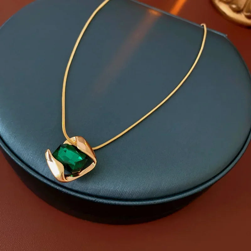 DREJEW Green Fashion Wedding Jewelry Set Wholesale Square Earring Retro Light Luxury Temperament Collarbone Chain Necklace